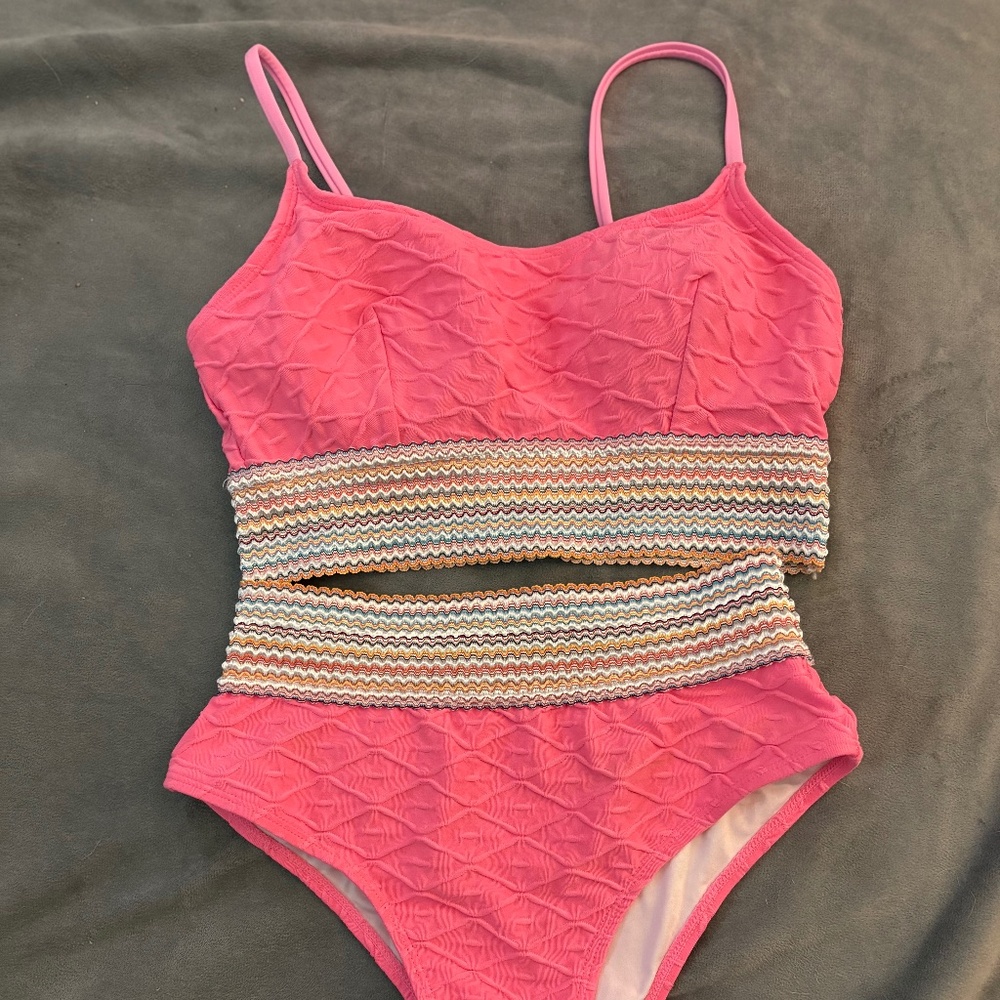 pink bikini
